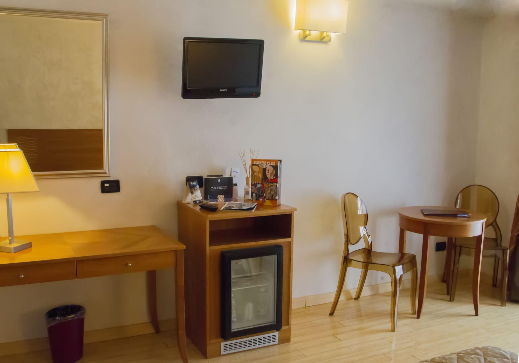 Hotel Continental Турин Екстер'єр фото