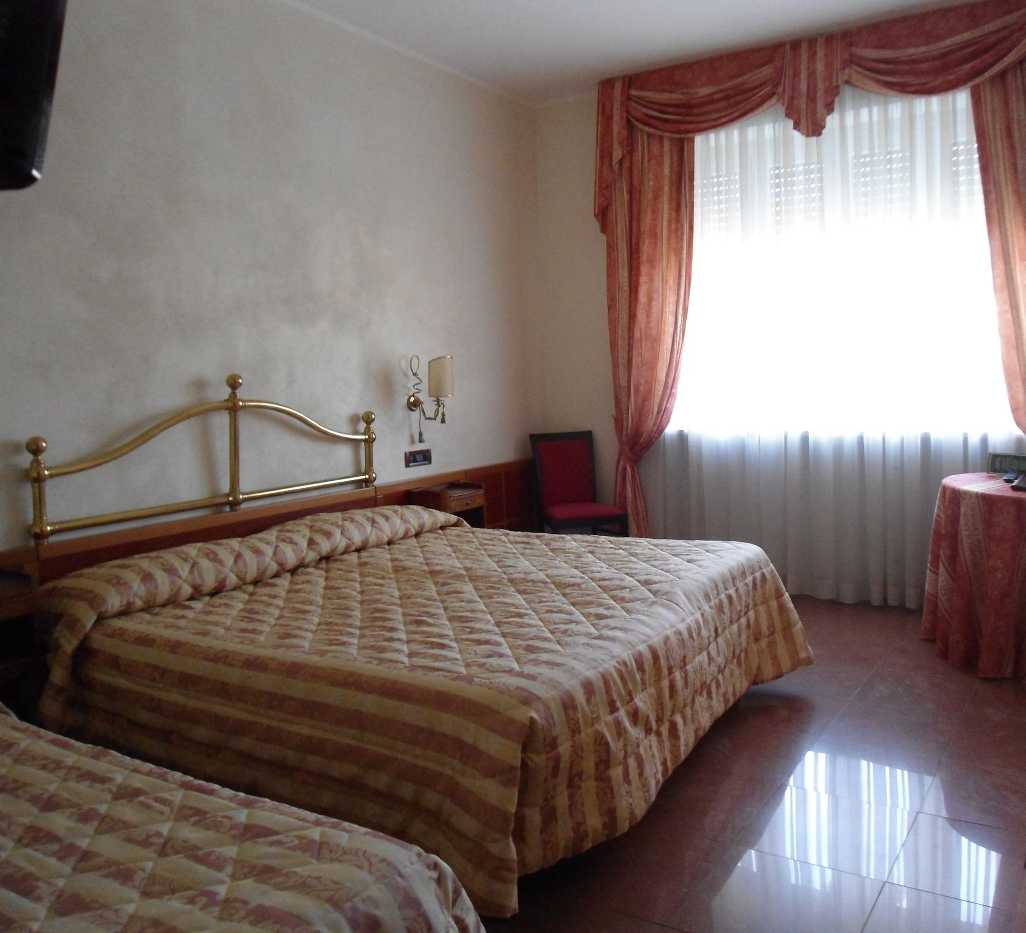 Hotel Continental Турин Екстер'єр фото