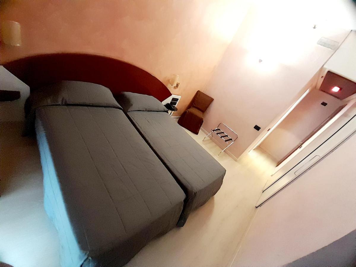 Hotel Continental Турин Екстер'єр фото