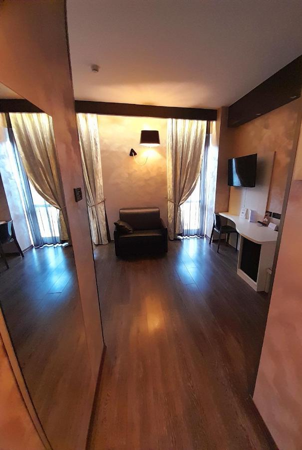 Hotel Continental Турин Екстер'єр фото