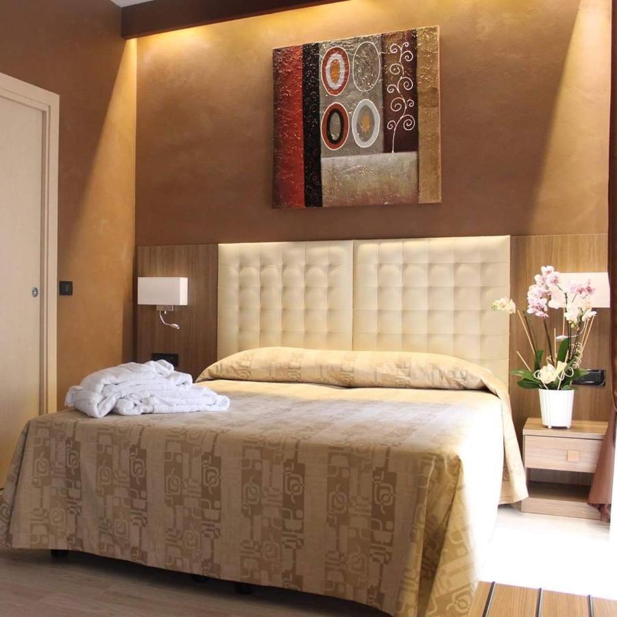 Hotel Continental Турин Екстер'єр фото