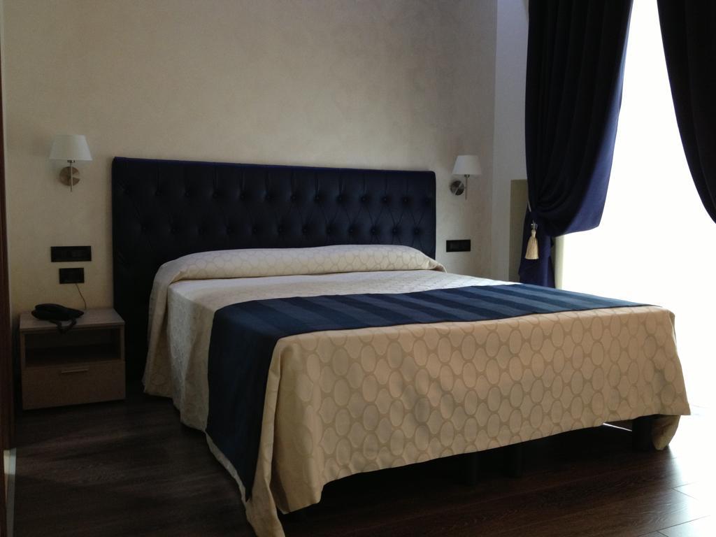 Hotel Continental Турин Екстер'єр фото
